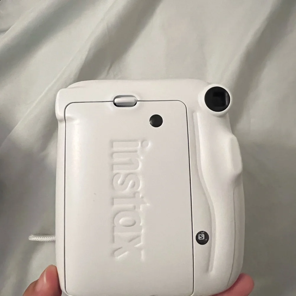 Instax mini 11 Brandew White color